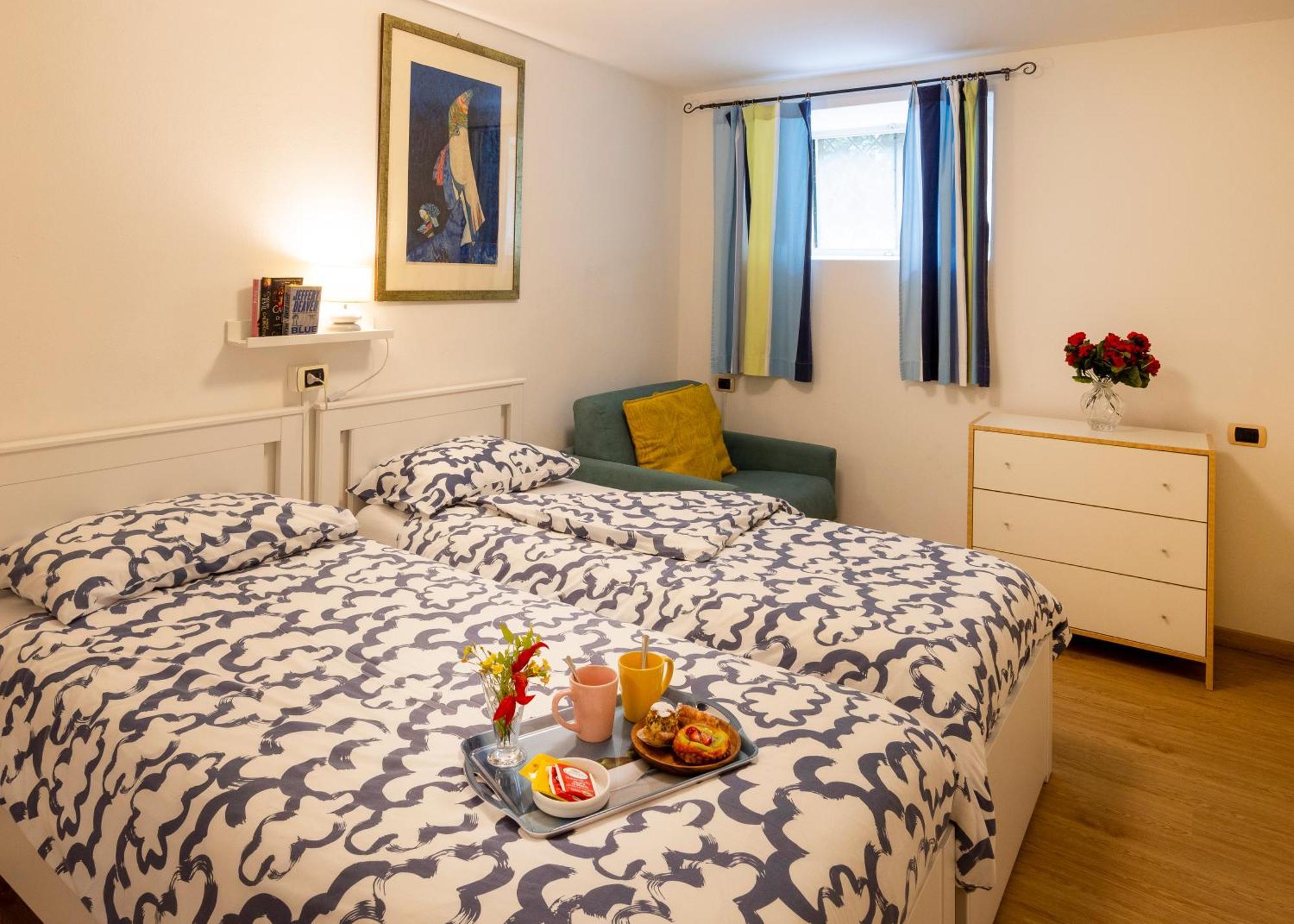 Villa Lucciola Stresa Room photo
